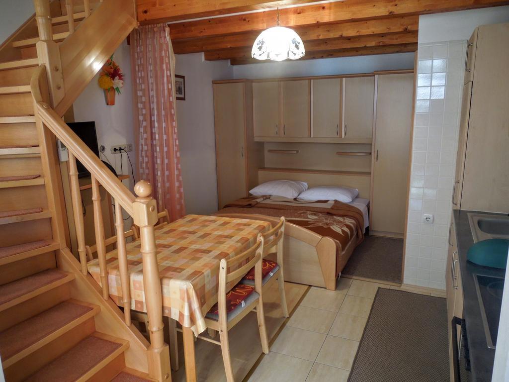 Apartments Dobranic ซริกเวนิซา ภายนอก รูปภาพ
