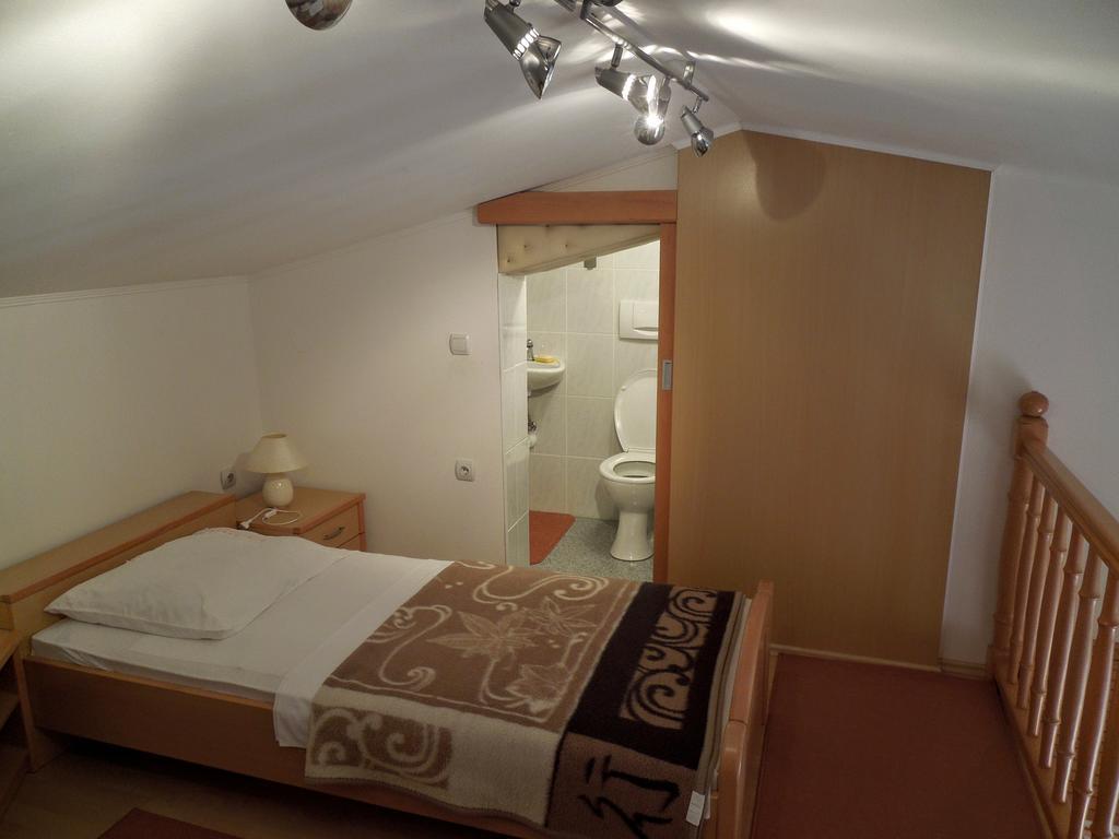Apartments Dobranic ซริกเวนิซา ภายนอก รูปภาพ